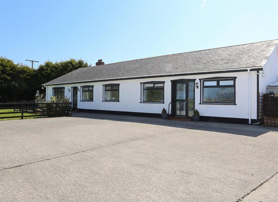 Briglane Cottage Kirkistown エクステリア 写真